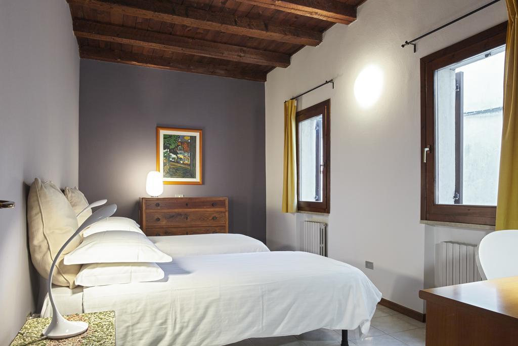 L'Ospite Appartamenti Verona Dış mekan fotoğraf